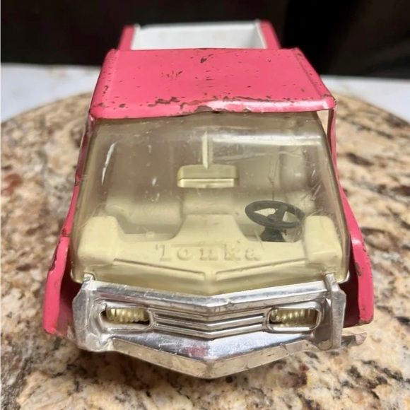 Tonka • Vintage • 1970’s • Pink • Pickup • Pressed Steel 9” • Truck - Picture 10 of 12